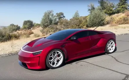 Tesla Roadster: Το νέο ηλεκτρικό hypercar έρχεται την 1η Οκτωβρίου, με τεχνολογία από τη SpaceX
