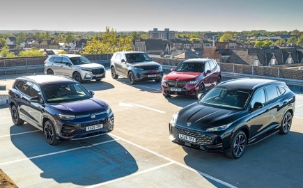 Μονομαχία 5 κορυφαίων PHEV: BMW X3 vs Honda CR-V, VW Tayron, MG HS και Range Rover Sport