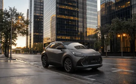 Toyota C-HR GR SPORT: 10 χρόνια επιτυχίας με νέα εμφάνιση