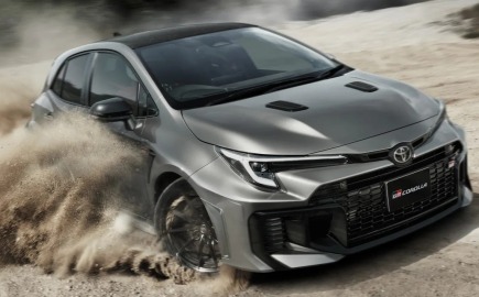 Αναβάθμιση για την hot hatch Toyota Corolla GR και… «ουαί τοις ηττημένοις»!