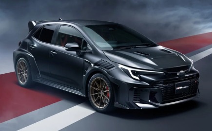Έρχεται το πιο ακραίο Toyota Corolla όλων των εποχών – Δείτε τι αλλάζει στο νέο GRMN!