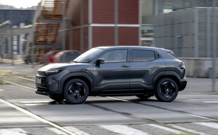 Toyota Urban Cruiser EV 2026: Νέο ηλεκτρικό SUV με 426 km αυτονομία