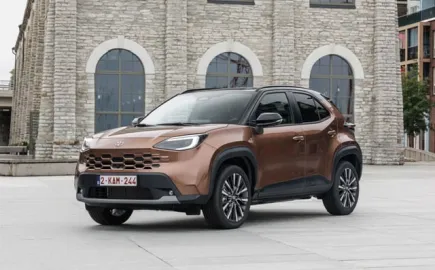 Νέο Yaris Cross: Το ευφυές και κορυφαίο σε πωλήσεις Full Hybrid Electric SUV