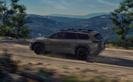 Νέο Toyota bZ Woodland – Ένα SUV που δεν κολλάει πουθενά!