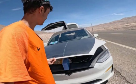 Tesla Model X ξεμένει στην έρημο Ατακάμα – Η απίστευτη διάσωση [video]