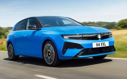 Opel Astra PHEV: 80 χλμ. μόνο με ρεύμα και 192 PS