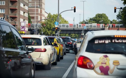Υβριδικά plug-in: Απάτη CO2 σε κλίμακα μεγατόνων