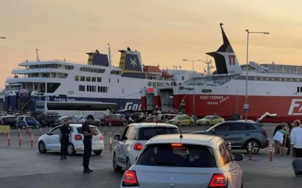 Τρακάρισμα σε γκαράζ πλοίου: Τι ισχύει για την ασφάλεια και αποζημίωση;