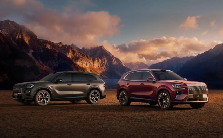 Zeekr 8X και 9X: Δύο υβριδικά SUV 1.400 ίππων σύντομα στην Ευρώπη