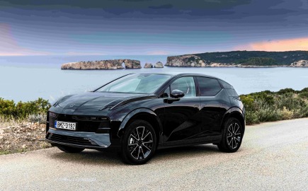 Πρωταπριλιά με… αληθινό όφελος €5.000 από τη Zeekr για το Zeekr X