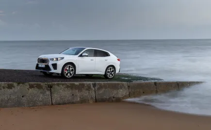 BMW iX2: Ηλεκτρικό SUV με αυτονομία 516 χλμ. και 313 PS