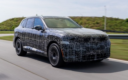 BMW iX5: Έρχεται με μπαταρία-«μαμούθ» 141 kWh και ρίχνει το γάντι στον ανταγωνισμό