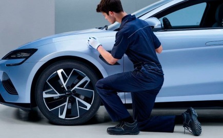 Η BYD τινάζει τη μπάνκα στην Ευρώπη: 10 χρόνια δωρεάν συντήρηση στα ηλεκτρικά της αυτοκίνητα
