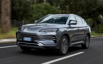 BYD και MG παρακάμπτουν τους δασμούς της ΕΕ με τα PHEV τους