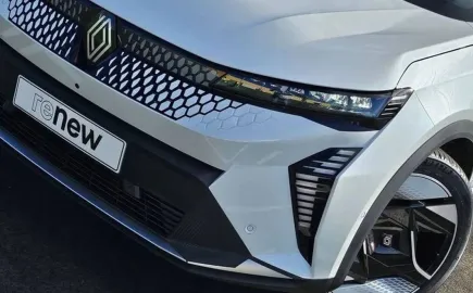 Νέο Renault Scénic 6: AWD, 800V, έως 500 PS και αυτονομία 1.400 χλμ.