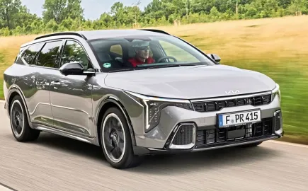 Kia K4 Sportswagon: Το station wagon που θέλει να βάλει τα SUV στη… ναφθαλίνη