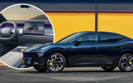 Xpeng Mona L03: Το νέο ηλεκτρικό SUV αποκαλύπτει το εσωτερικό του
