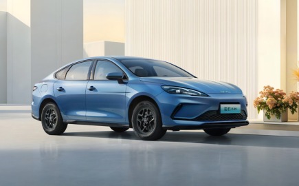 Νέο BYD Seal 05 DM-i 2026 – Ένα PHEV με 2.000 χλμ. αυτονομία!