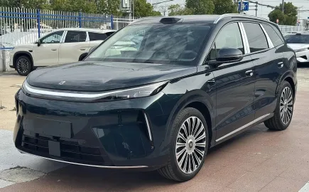 BYD Tang EV: Νέο ηλεκτρικό SUV με 691 PS, 850 χλμ. και φόρτιση σε 9′