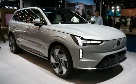 Νέα Volvo EX90 και ES90: Η νέα ηλεκτρική εποχή ξεκινά στις 15 Απριλίου