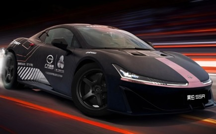 Το GAC Hyptec SSR κατέρριψε το ρεκόρ Γκίνες με drift στα 213 χλμ./ώρα!