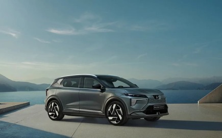 Mitsubishi Eclipse Cross EV: Το ολοκαίνουργιο ηλεκτρικό crossover πάτησε Ευρώπη