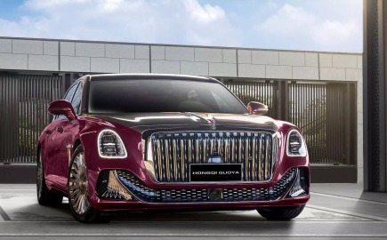 Η πιο πολυτελής κινεζική μάρκα εισβάλλει στην Ευρώπη με 15 νέα μοντέλα