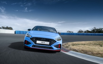 Επιστρέφει με υβριδική «καρδιά» το Hyundai i30 N