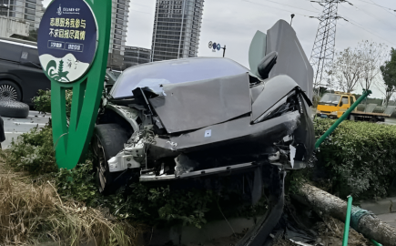 Σοκ στην Κίνα: Yangwang U9 «καρφώνεται» σε Zeekr 009 και BYD Seagull