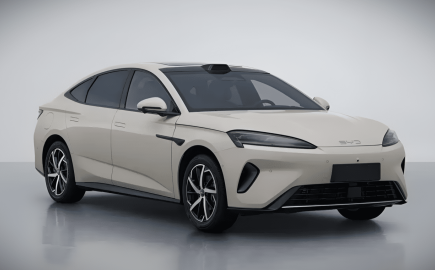 Αυτό είναι το νέο ηλεκτρικό BYD Seal 07 με 326 PS