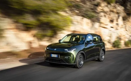 Leapmotor: Το B03X ήρθε με τιμή από 19.990 ευρώ