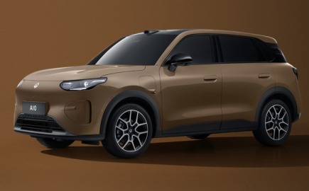 Leapmotor A10: Το νέο ηλεκτρικό πόλης που ρίχνει το γάντι στο BYD Atto 2!