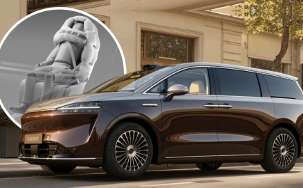 Το μίνιβαν Luxeed V9 της Huawei θα γίνει το πρώτο αυτοκίνητο με «αερόσακο – κράνος»