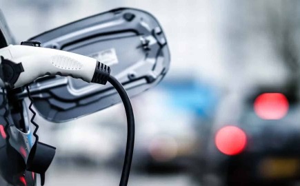 Τέλος η «χρυσή» έκπτωση στα PHEV – Δείτε τι αλλάζει από το 2027