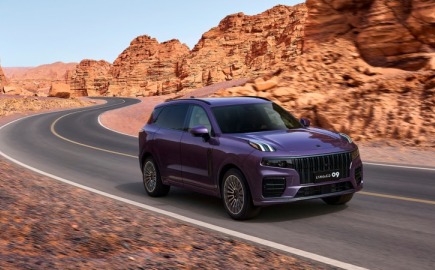 Lynk & Co 09 MHEV 2026: Το ανανεωμένο premium SUV με την τεχνολογία του Volvo XC90