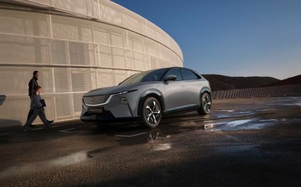 Το νέο MAZDA CX-6e έρχεται στην Ελλάδα – Τιμή