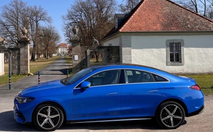 800V τεχνολογία και 320 kW φόρτιση: Η Mercedes CLA 250+ ανεβάζει τον πήχη