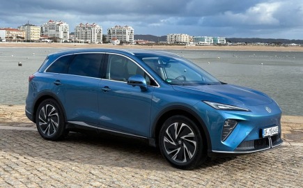 MG MGS6: Το ηλεκτρικό SUV που τα κάνει όλα σωστά… εκτός από ένα!