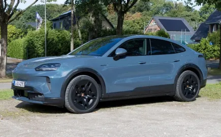 Porsche Cayenne S Coupé Electric: Φόρτιση σε 16 λεπτά και 667 PS