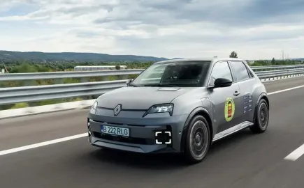 Renault 5: Ταξίδι 309 km αποκάλυψε, πόσο μακριά μπορεί πραγματικά να φτάσει