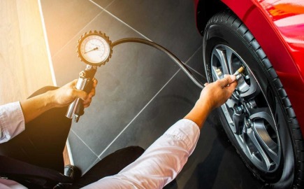 Πώς επηρεάζει η πίεση των ελαστικών την αυτονομία ενός EV;