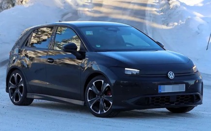 Το θρυλικό λογότυπο GTI μπαίνει στην πρίζα