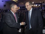 Καραμανλής-Σαμαράς: Σε κοινή γραμμή, αλλά με αποστάσεις 