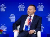 Στουρνάρας: Θετικές παραμένουν οι προοπτικές της ελληνικής οικονομίας 