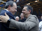 Ο Τσίπρας γκρεμίζει και ...ξαναχτίζει την Κεντροαριστερά