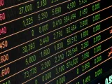 Συναλλακτική άπνοια και αναζήτηση κατεύθυνσης στο χρηματιστήριο
