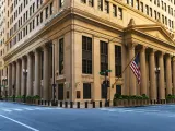 Fed: Αύξηση επιτοκίων 0,25% – Ο Γουόρς προειδοποιεί για νέο «φρένο» στον πληθωρισμό