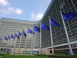 Κομισιόν: Πρόστιμα 700 εκατ. ευρώ σε Meta και Apple