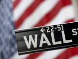 Ευφορία και ιστορικά ρεκόρ στη Wall Street, μετά τη μείωση επιτοκίων της Fed