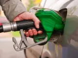 Προς παράταση η επιδότηση στο diesel κίνησης - Ξεπέρασε τα 2 ευρώ το λίτρο